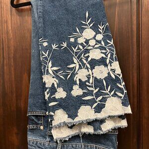 ANTHROPOLOGIE Pilcro Embroidered High Rise Blue Flare Cropped Jeans Size 30